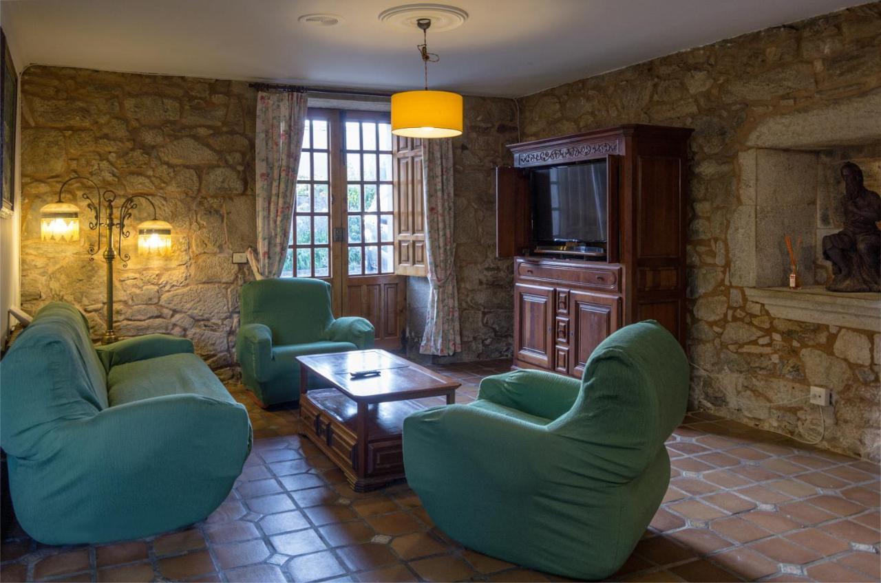 Casa Sar De Cespon Ferienhaus Boiro